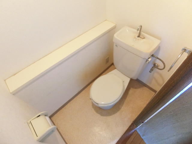 16/30 トイレ