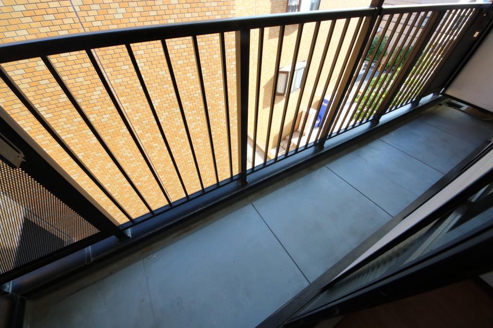 18/30 バルコニー