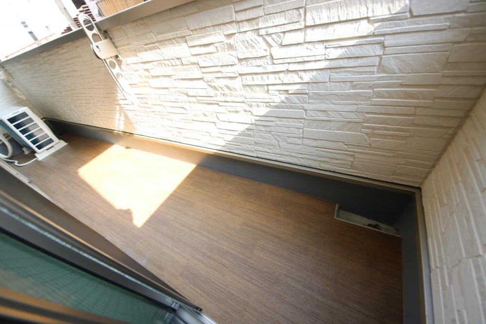 18/30 バルコニー