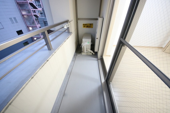 21/30 バルコニー