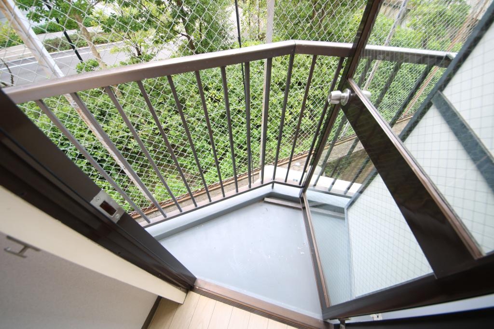 18/29 バルコニー