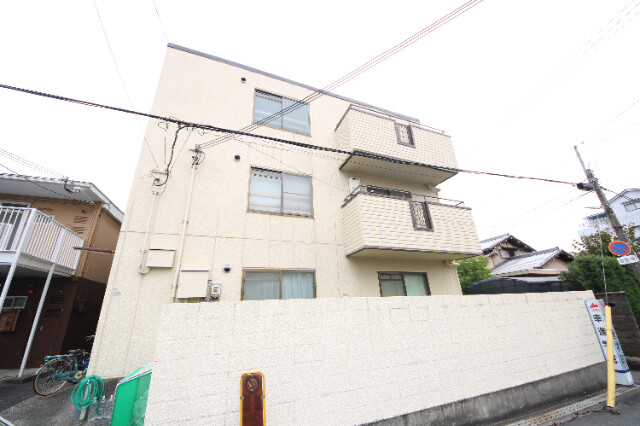 2/30 外観