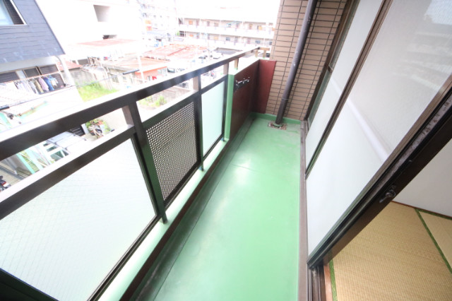 19/30 バルコニー