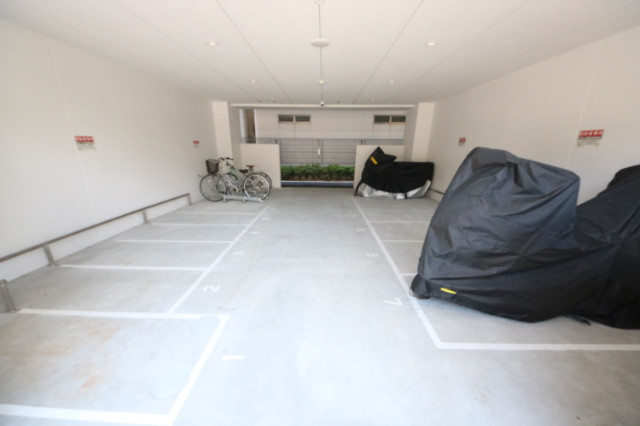 29/30 駐車場