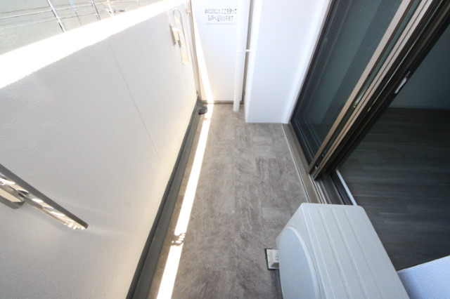 17/30 バルコニー