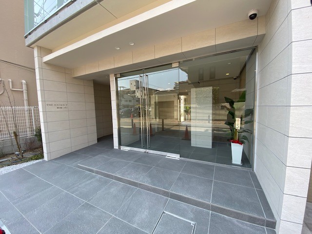 3/5 エントランス