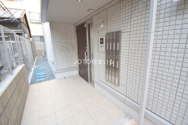 29/30 エントランス