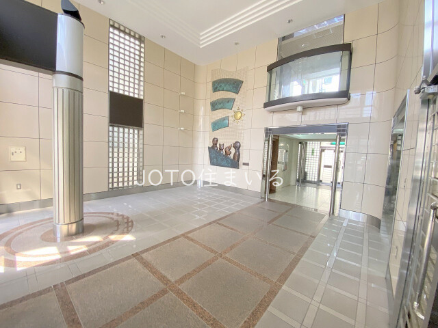 29/30 エントランス