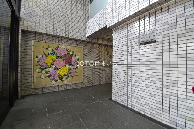 2/8 エントランス