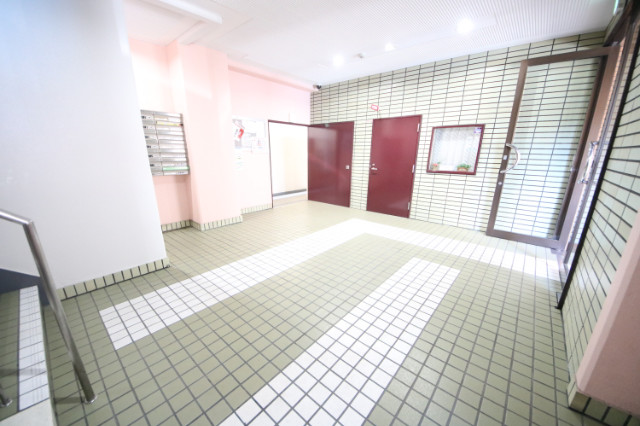 3/7 エントランス