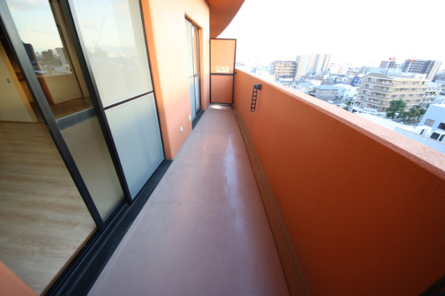 17/30 バルコニー