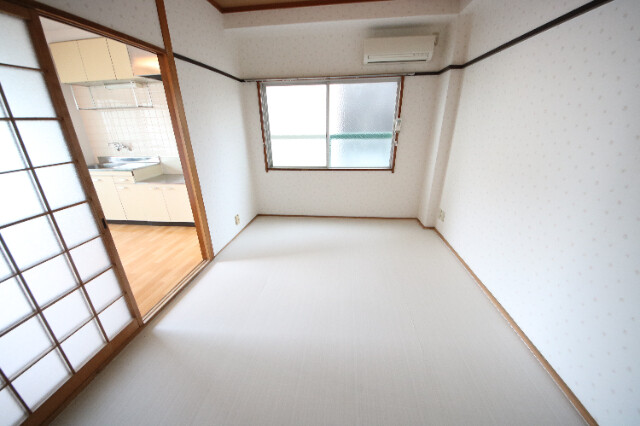 寝室