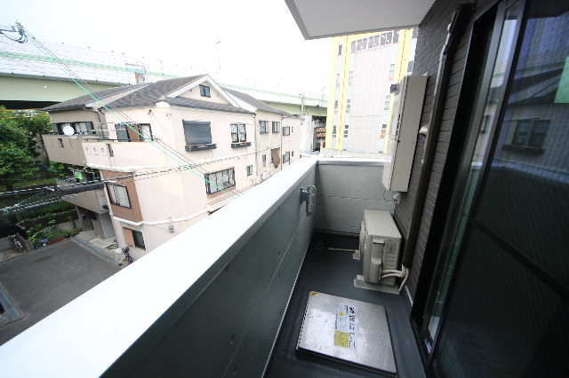 20/30 バルコニー