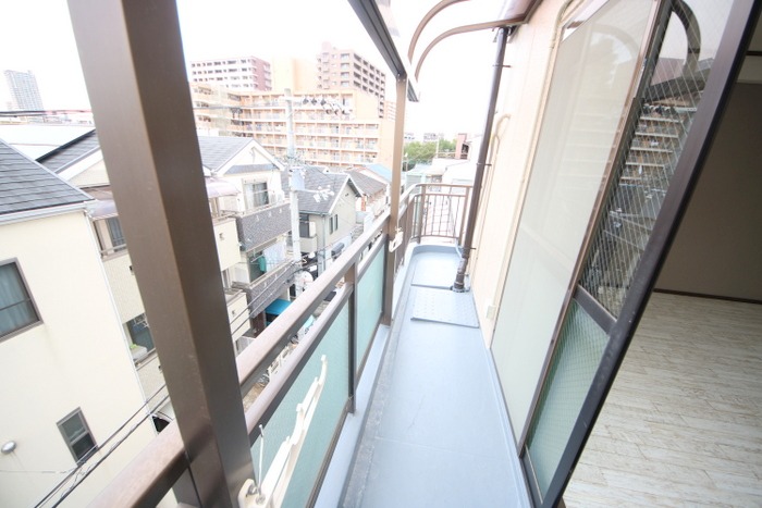 17/30 バルコニー
