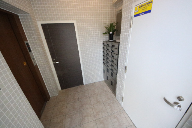 5/8 エントランス