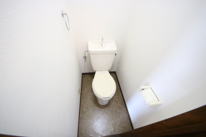 16/30 トイレ