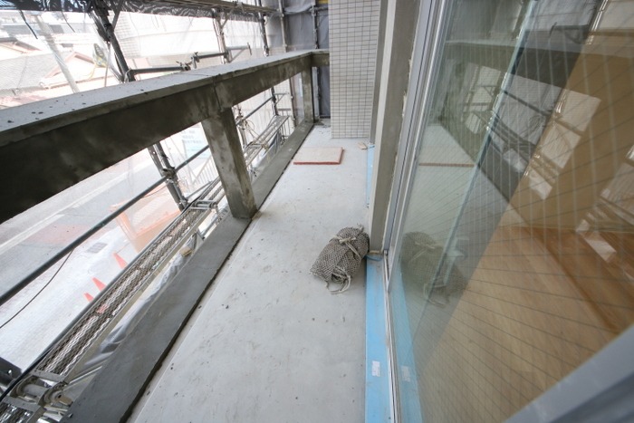 18/30 バルコニー