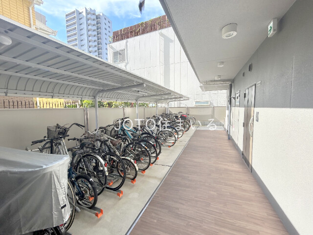26/30 駐車場