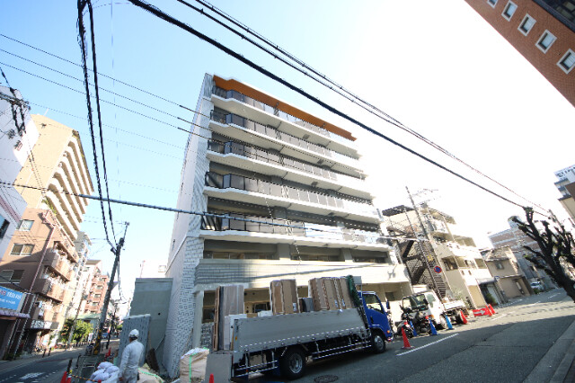 2/4 エントランス