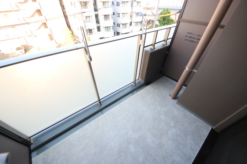 18/30 バルコニー
