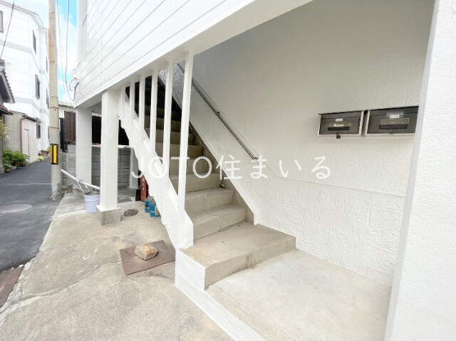 29/30 エントランス