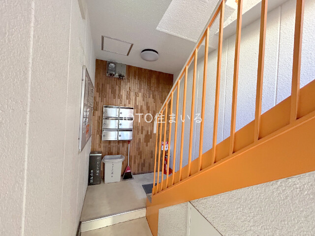 29/30 エントランス