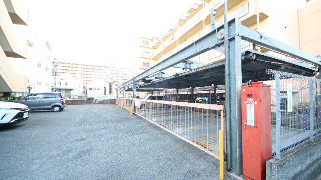 4/6 駐車場