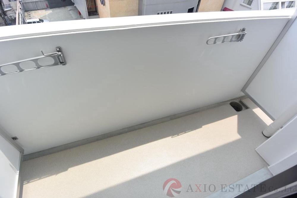 21/30 バルコニー