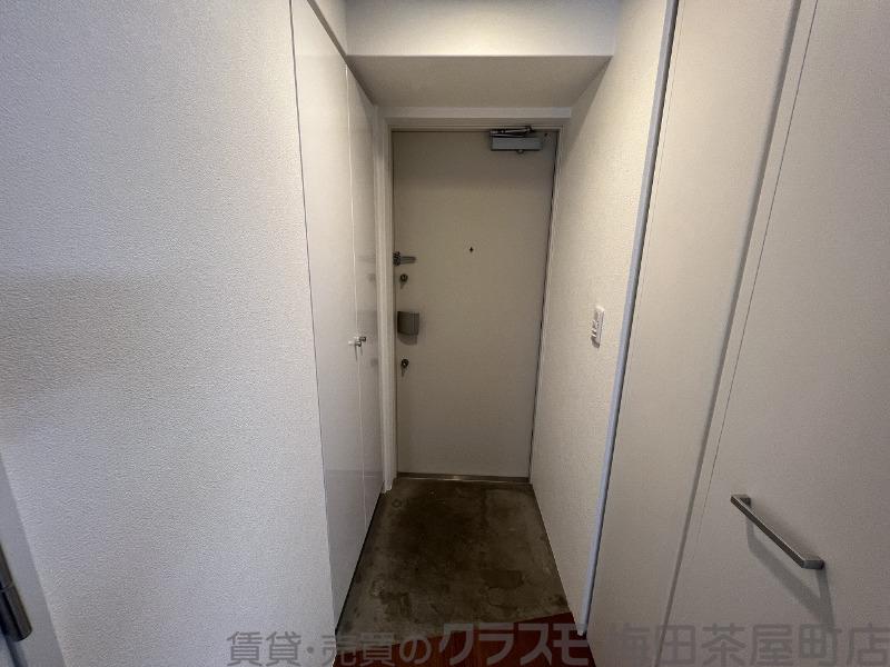 14/30 玄関