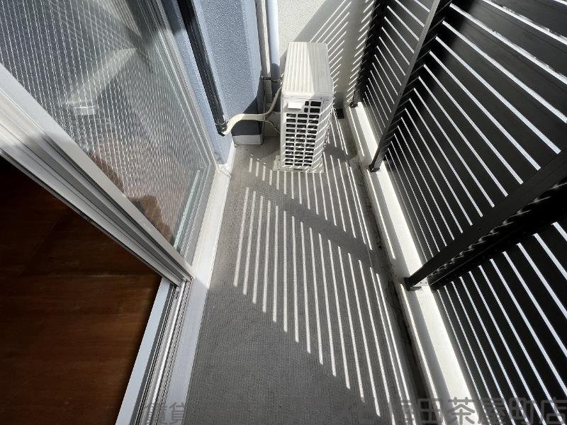 21/30 バルコニー