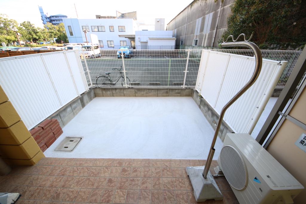 18/30 バルコニー