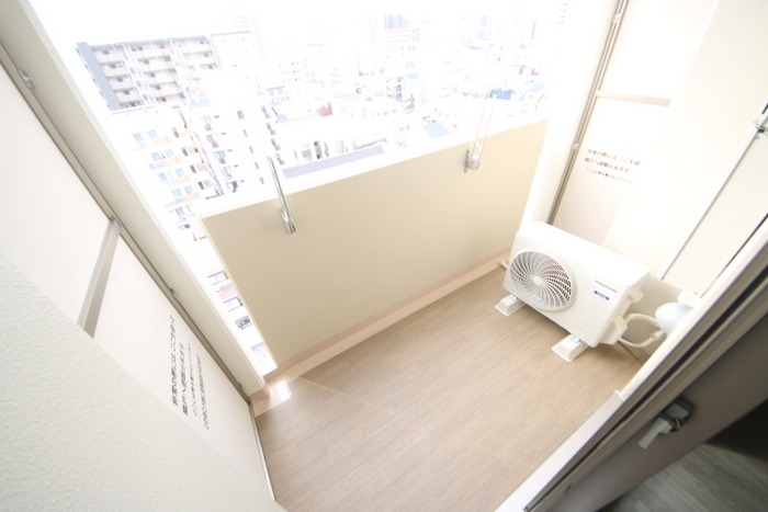 17/30 バルコニー