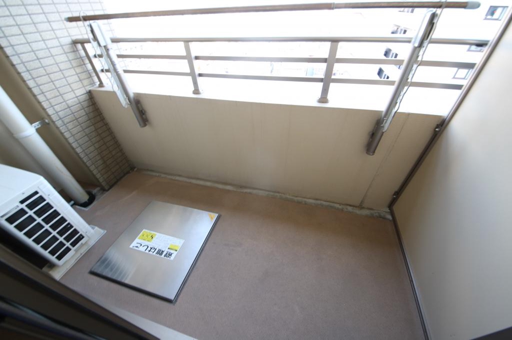 17/30 バルコニー