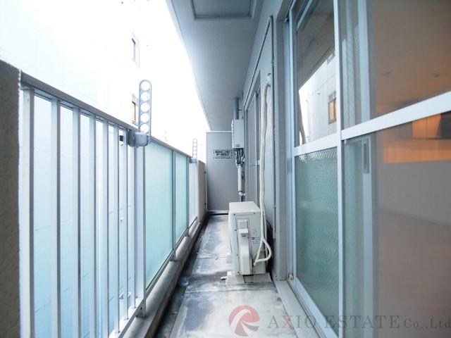 25/30 バルコニー