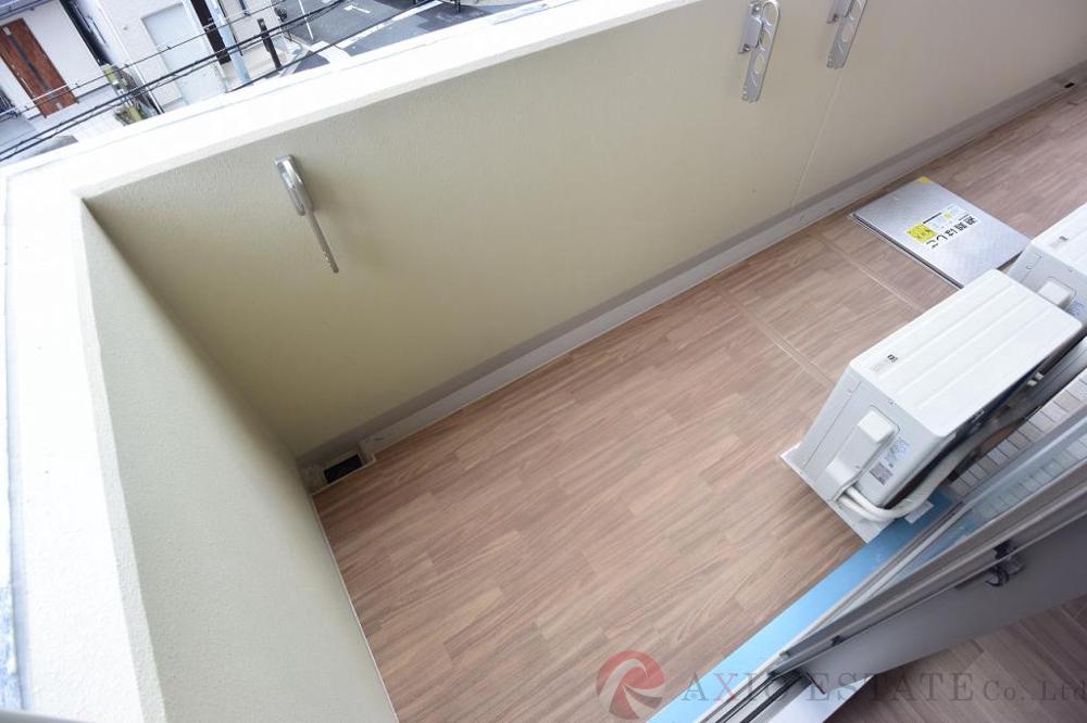 21/30 バルコニー