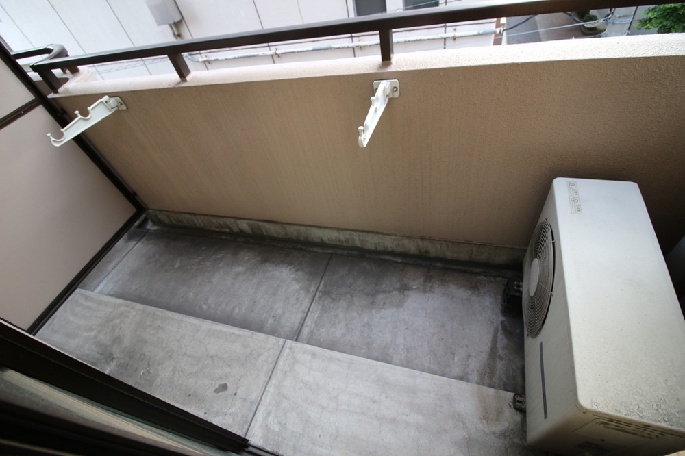 15/28 バルコニー
