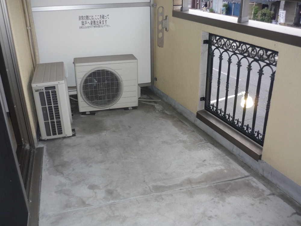 19/30 バルコニー