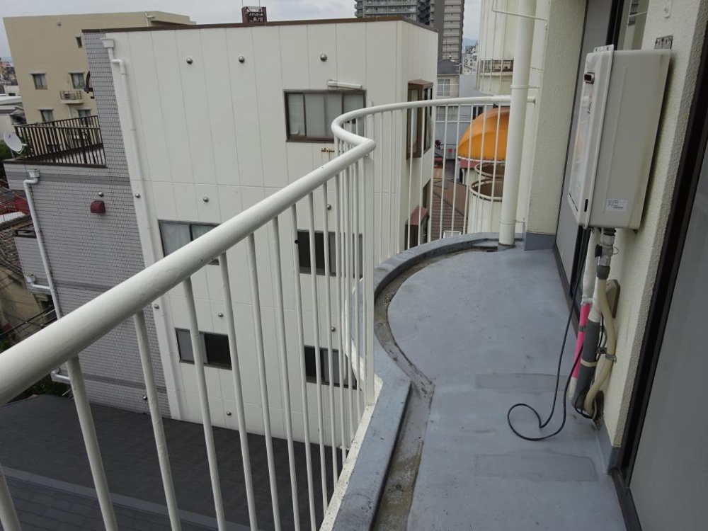 20/30 バルコニー