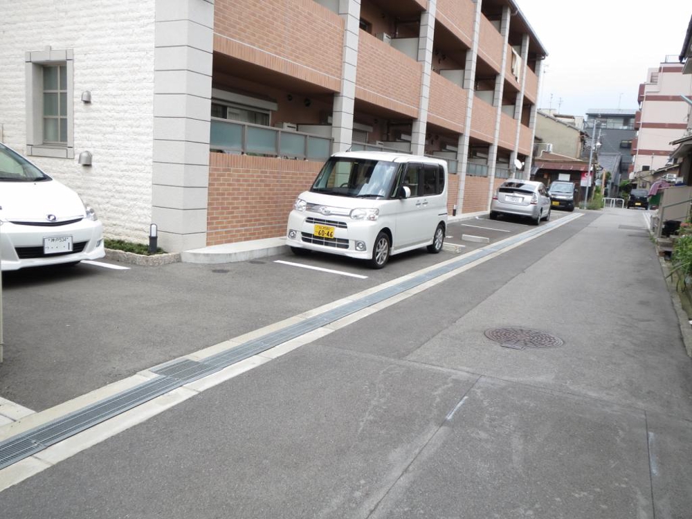 29/30 駐車場