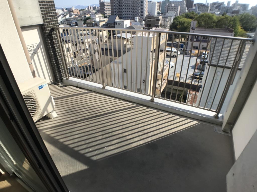 18/30 バルコニー