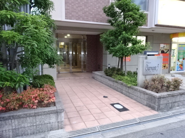 2/6 エントランス