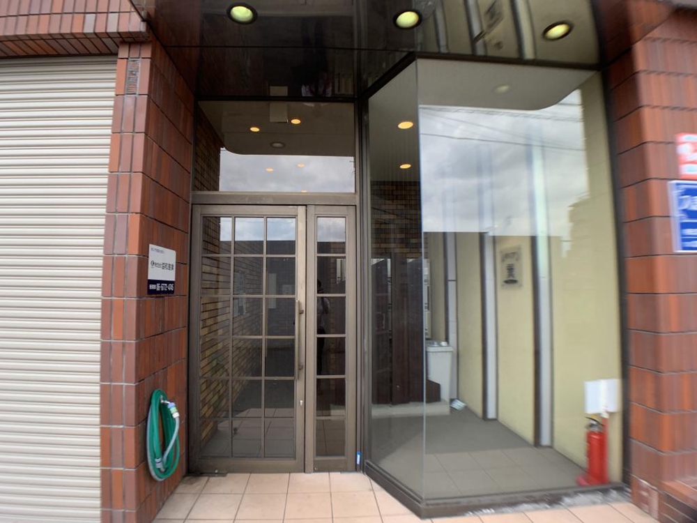 3/5 エントランス