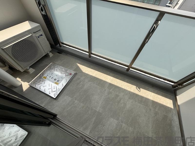 25/30 バルコニー