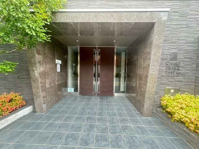 22/30 エントランス