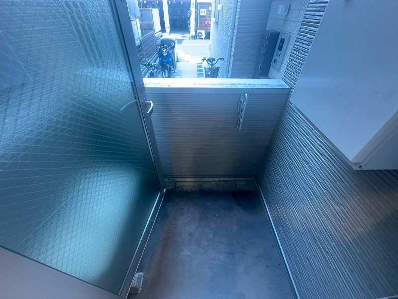 19/30 バルコニー