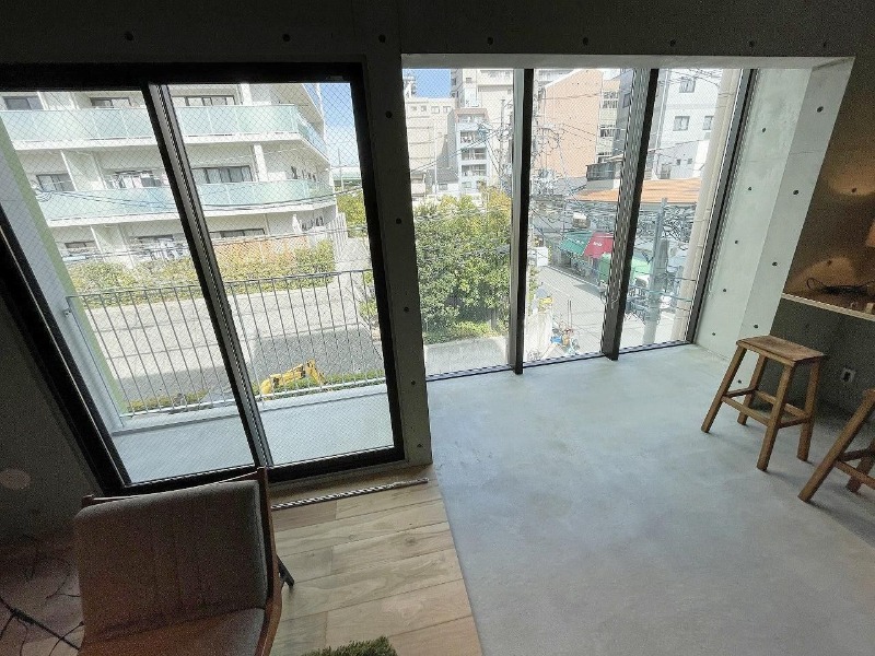 21/30 バルコニー