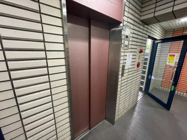 3/5 エントランス