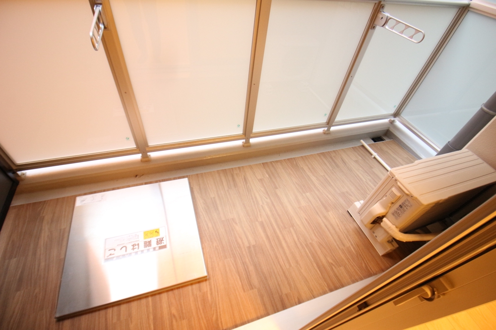 27/30 バルコニー