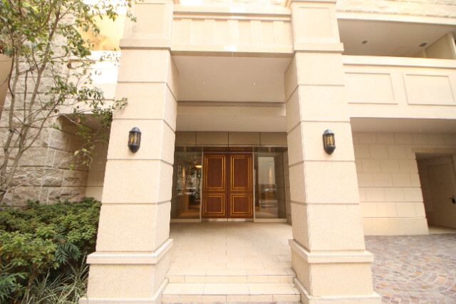 29/30 エントランス