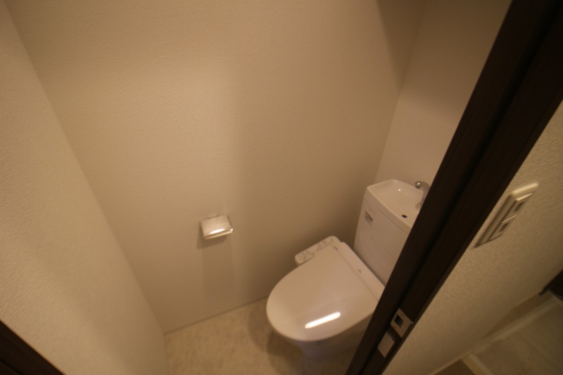23/30 トイレ